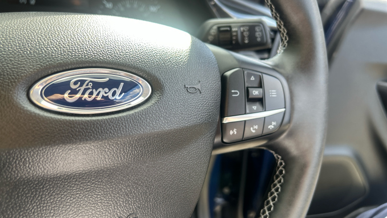 Ford Puma 1.0 EcoBoost Hybrid mHEV Titanium 5dr Petrol Hatchback